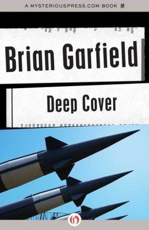 обложка книги Deep Cover - Brian Garfield