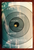 Книга The Bone Clocks автора David Mitchell