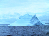 скачать книгу Чарующие айсберги Антарктиды автора Владимир Коркош