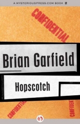 скачать книгу Hopscotch автора Brian Garfield