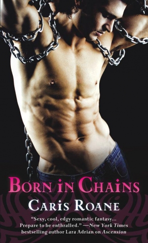 обложка книги Born in Chains - Caris Roane