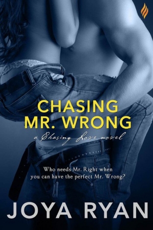 обложка книги Chasing Mr. Wrong - Joya Ryan