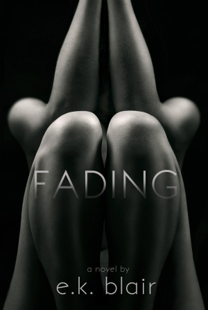 обложка книги Fading - E. K. Blair