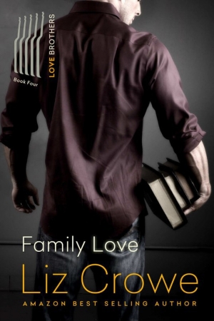 обложка книги Family Love - Liz Crowe