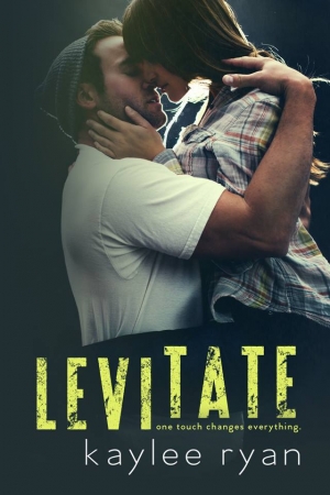 обложка книги Levitate - Kaylee Ryan