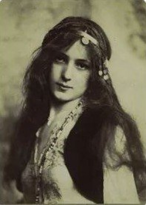 обложка книги Неожиданное приобретение Виттории Флорабелио (СИ) - Софья Ролдугина