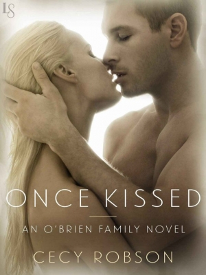 обложка книги Once Kissed - Cecy Robson