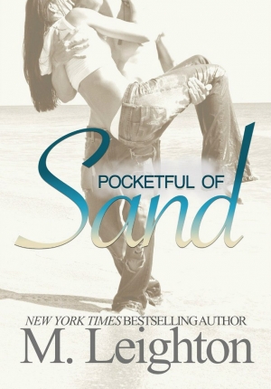 обложка книги Pocketful of Sand - M. Leighton