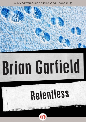 обложка книги Relentless - Brian Garfield