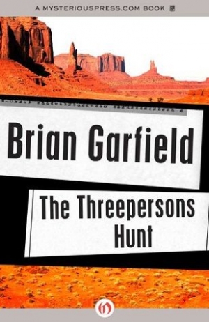 обложка книги The Threepersons Hunt - Brian Garfield