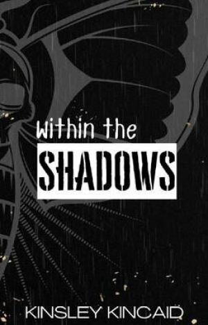 обложка книги В тени (ЛП) - Кинсли Кинкейд