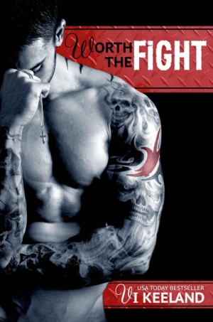 обложка книги Worth the fight - Vi Keeland