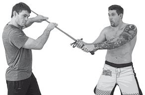 Сила удара меча. Техника боя одноручным мечом. Удары катаной техника. Ударил мечом. Катана прямой удар.