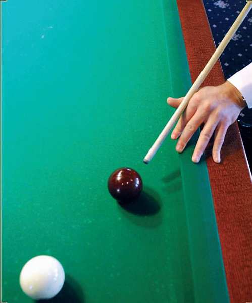 Шар для бильярда. Биток в русском бильярде. Как играть в русский бильярд правила. Принцип игры в бильярд. Русский бильярд пирамида.